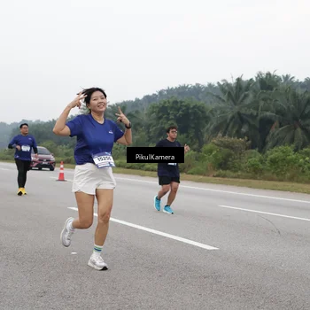Runner Photo 7497856