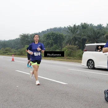 Runner Photo 7497857