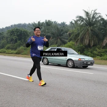 Runner Photo 7497872