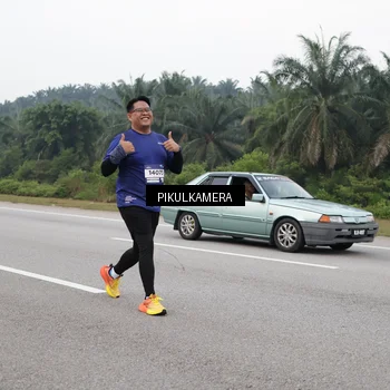 Runner Photo 7497874