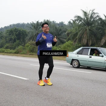 Runner Photo 7497878