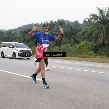 Runner Photo 7497887