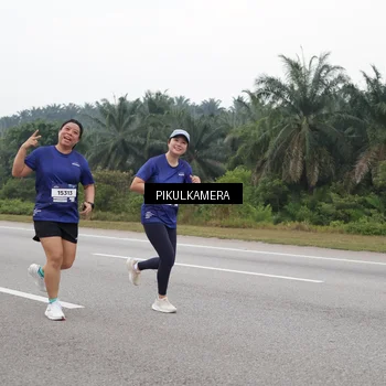 Runner Photo 7497892