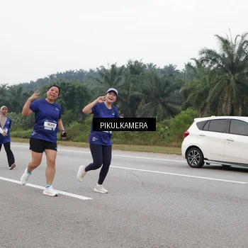 Runner Photo 7497893
