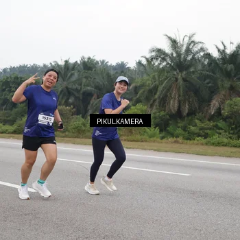 Runner Photo 7497902