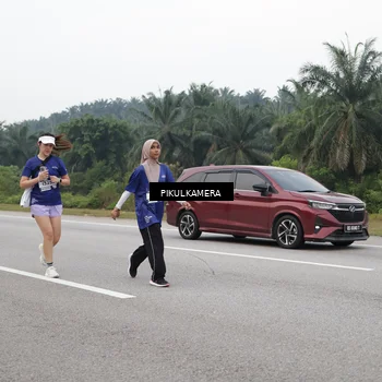 Runner Photo 7497909
