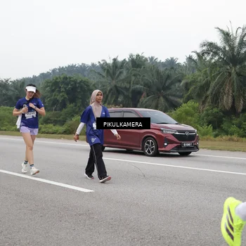 Runner Photo 7497912