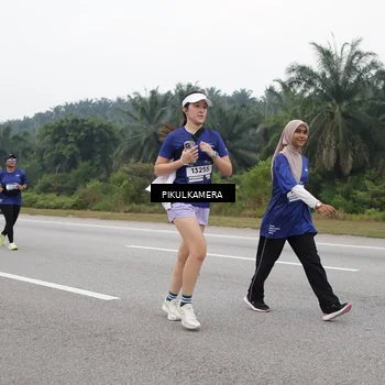 Runner Photo 7497919