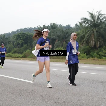 Runner Photo 7497920