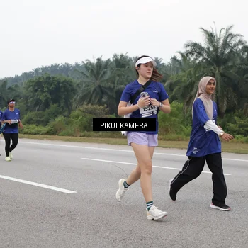 Runner Photo 7497925