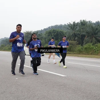 Runner Photo 7497927