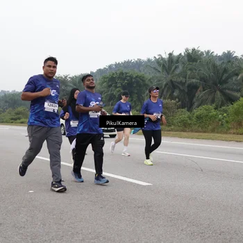 Runner Photo 7497928