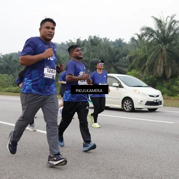 Runner Photo 7497932