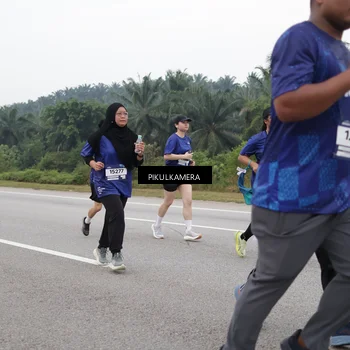 Runner Photo 7497934