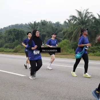 Runner Photo 7497936
