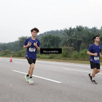 Runner Photo 7497940
