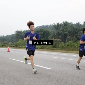 Runner Photo 7497945