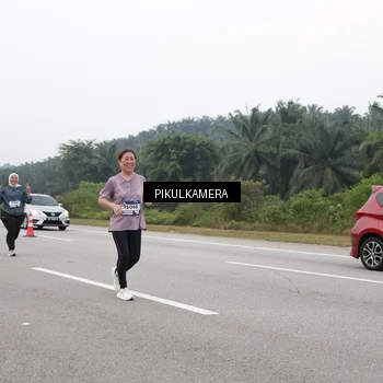 Runner Photo 7497946