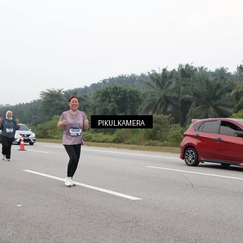 Runner Photo 7497948