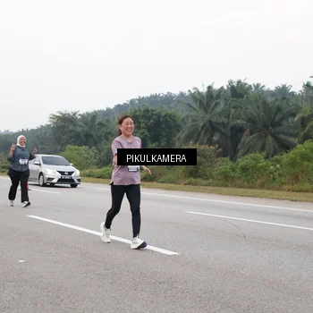 Runner Photo 7497954