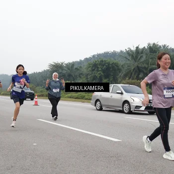 Runner Photo 7497955