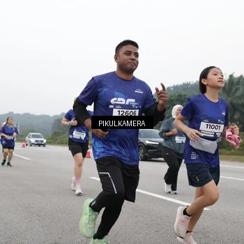 Runner Photo 7497962