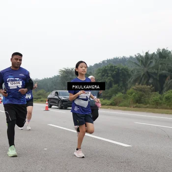 Runner Photo 7497969
