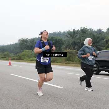 Runner Photo 7497976