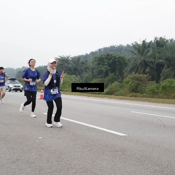 Runner Photo 7497984