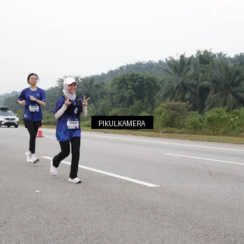 Runner Photo 7497989