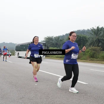 Runner Photo 7498017