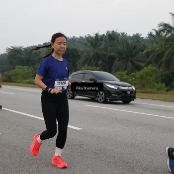 Runner Photo 7498043