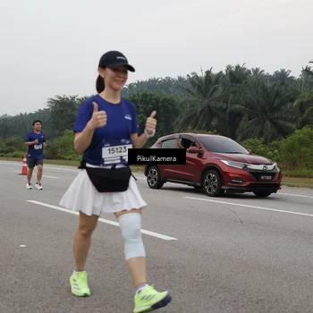 Runner Photo 7498092