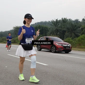 Runner Photo 7498094