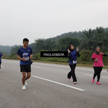 Runner Photo 7498122