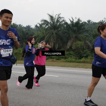Runner Photo 7498127