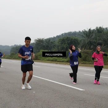 Runner Photo 7498128