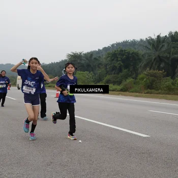 Runner Photo 7498130