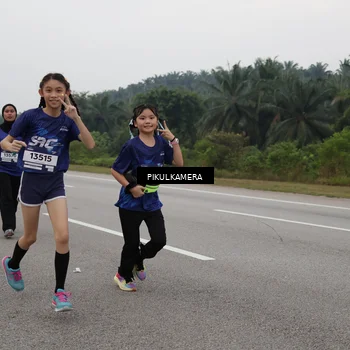 Runner Photo 7498133