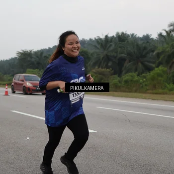 Runner Photo 7498151
