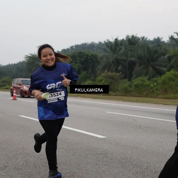 Runner Photo 7498152