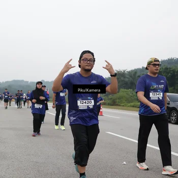 Runner Photo 7498163