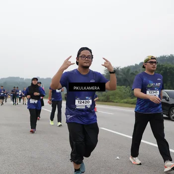 Runner Photo 7498164