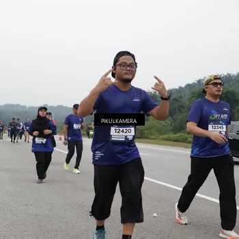 Runner Photo 7498166