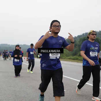 Runner Photo 7498167