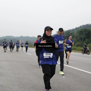 Runner Photo 7498173