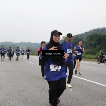 Runner Photo 7498174