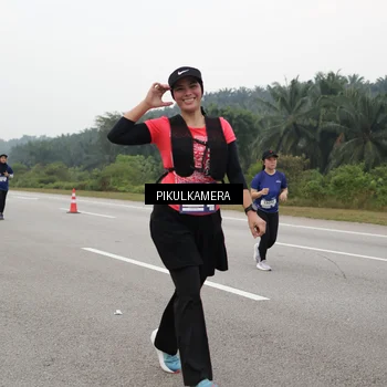 Runner Photo 7498186
