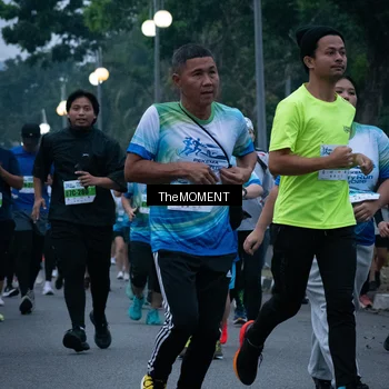 Runner Photo 7498215