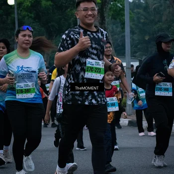 Runner Photo 7498235